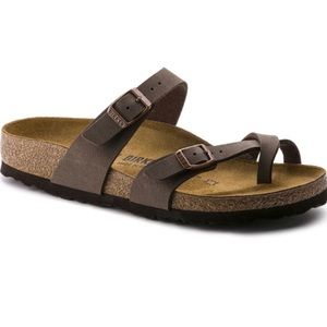 Looking for this style of Birkenstocks! Size 41!